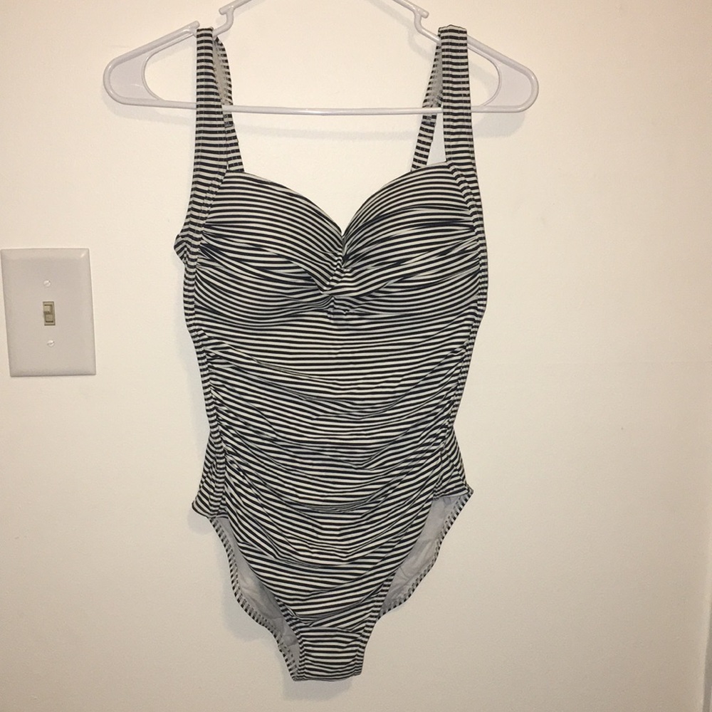 Cute black & white striped one piece bathing suit